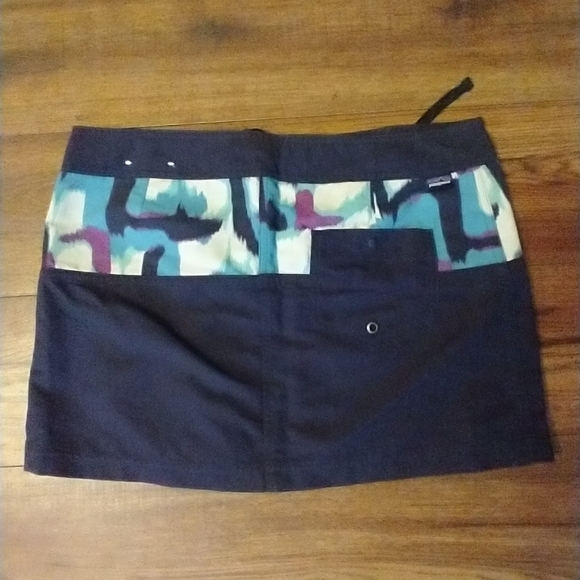 Patagonia Women's board Skirt size 4 - Picture 4 of 5
